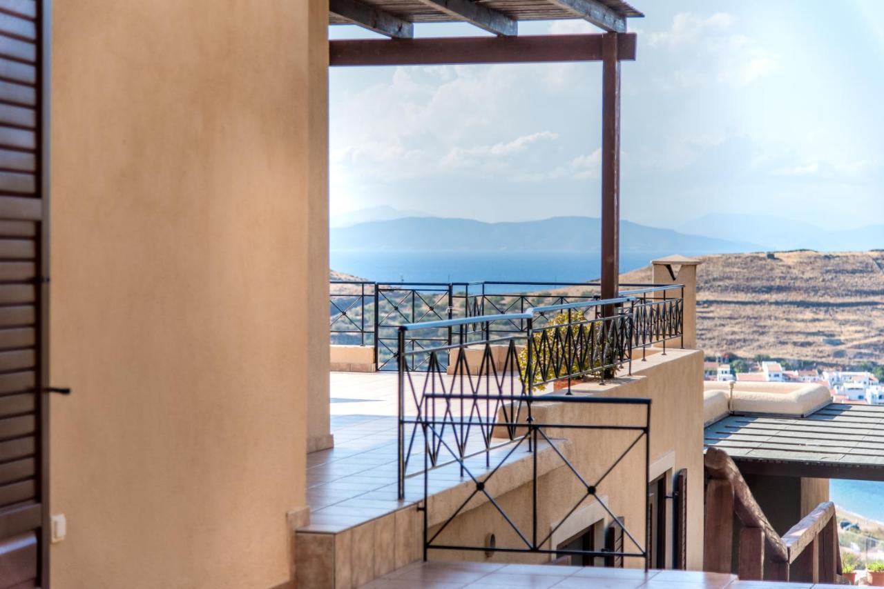 Villa Cavo D' Oro Korissia  Exteriör bild